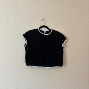 Black and White Short Sleeve Top